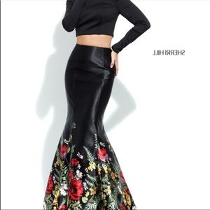 Sherri Hill Prom Dress